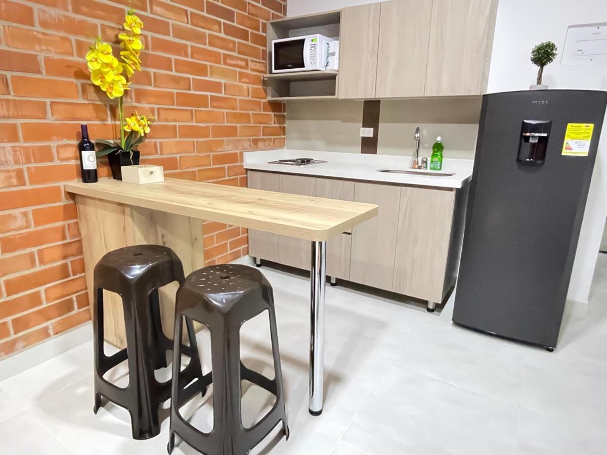 Apartamento En Laurels Medellín Buitenkant foto